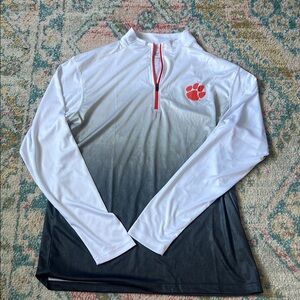 Colosseum White Athletic Top